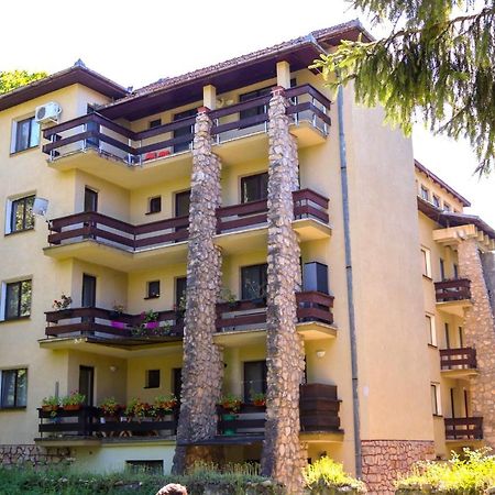 Apartament Iulia Geoagiu Bai Bagian luar foto