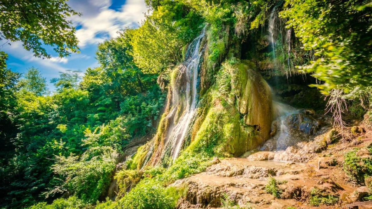 Apartament Iulia Geoagiu Bai Bagian luar foto
